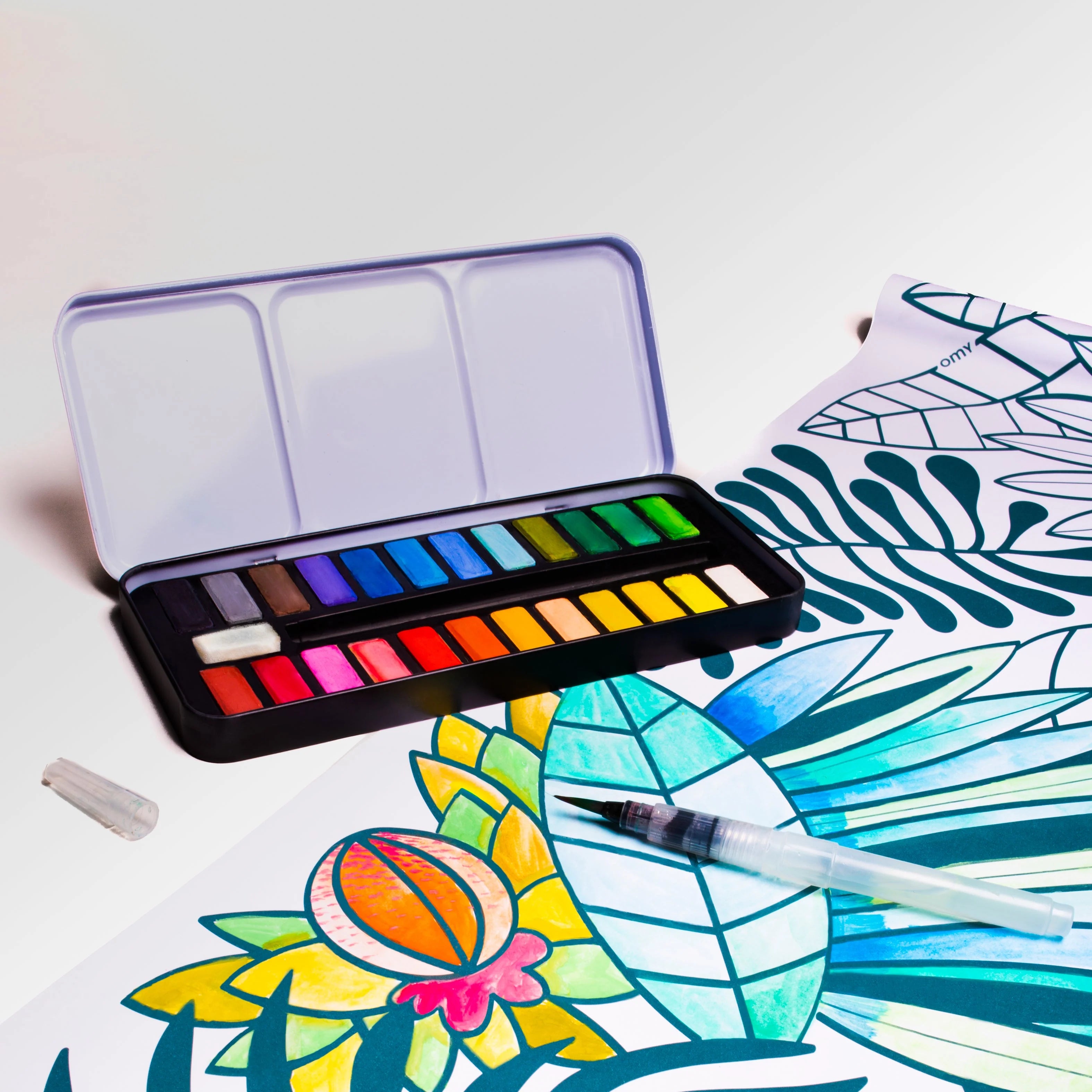 OMY Watercolor Kit — palette of 24 watercolour shades with water-tank brush - AQUARELLE_AMBAINCE